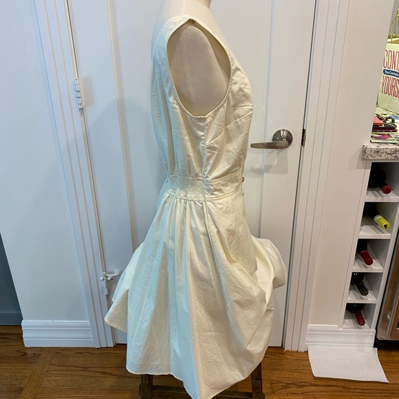 EShakti Cream dress with side zipper & pockets - Picture 5 of 11